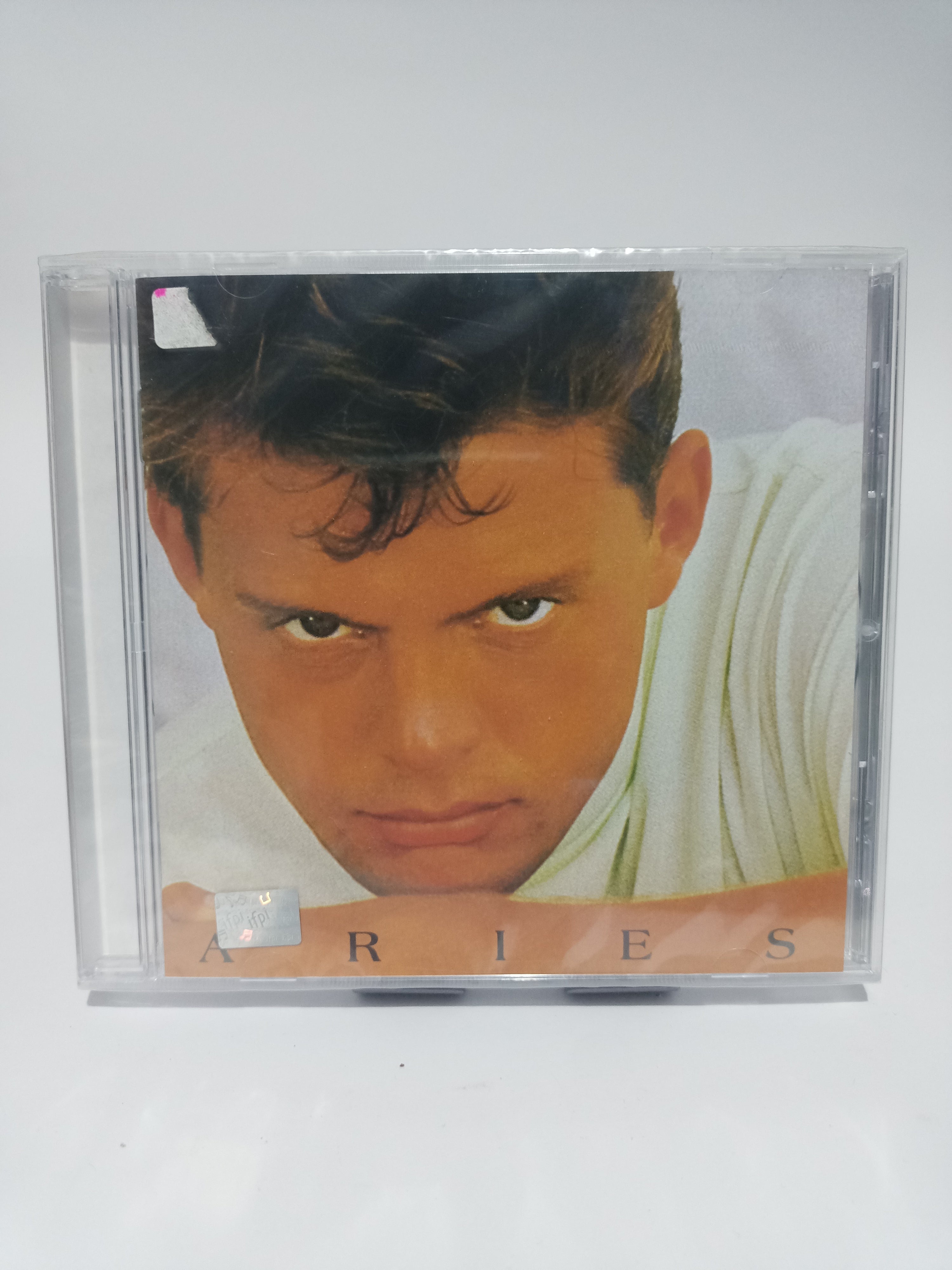 Luis Miguel - Aries