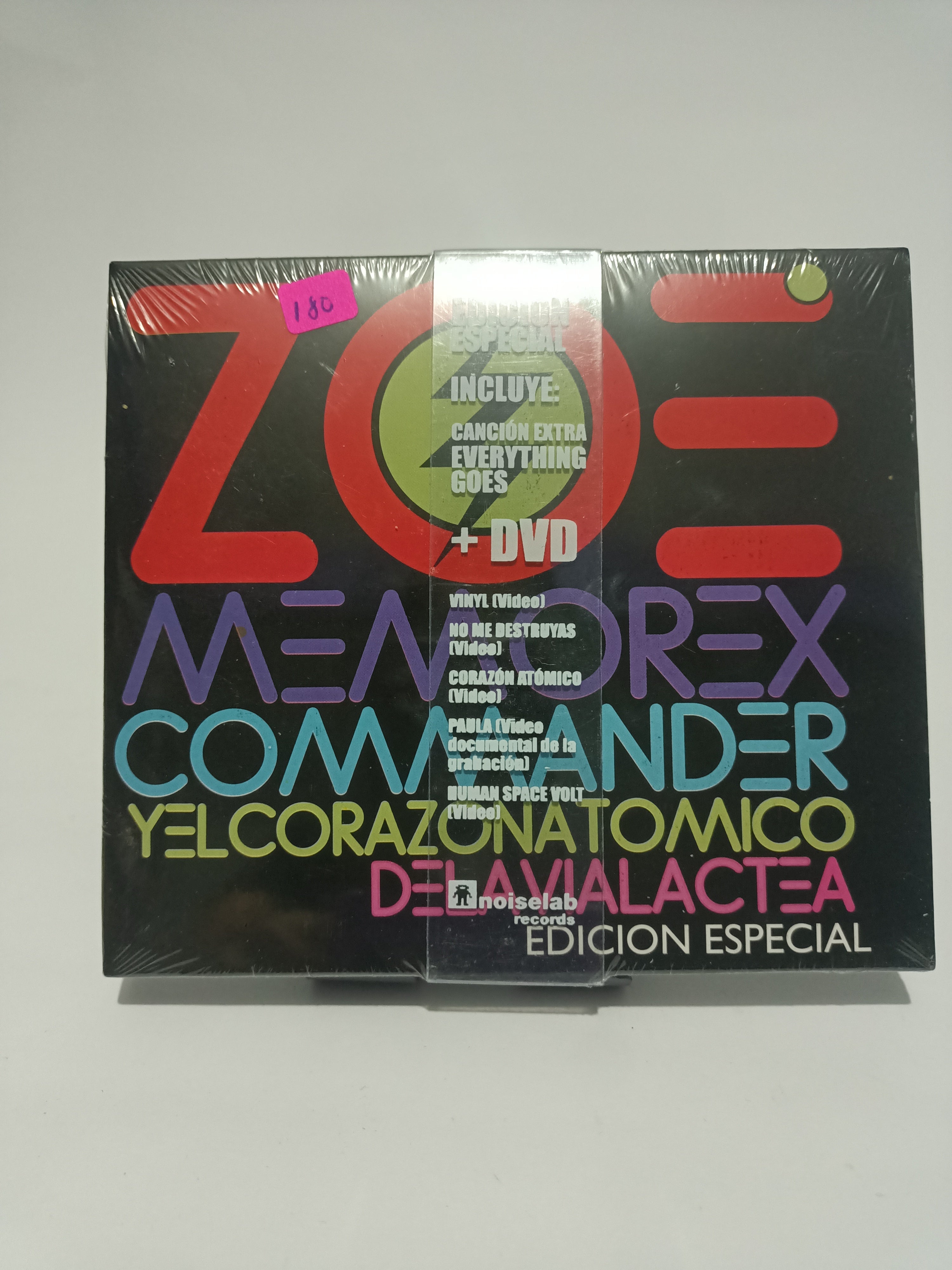 Zoé - Memo Rex Commander y el Corazón Atómico de la Vía Láctea